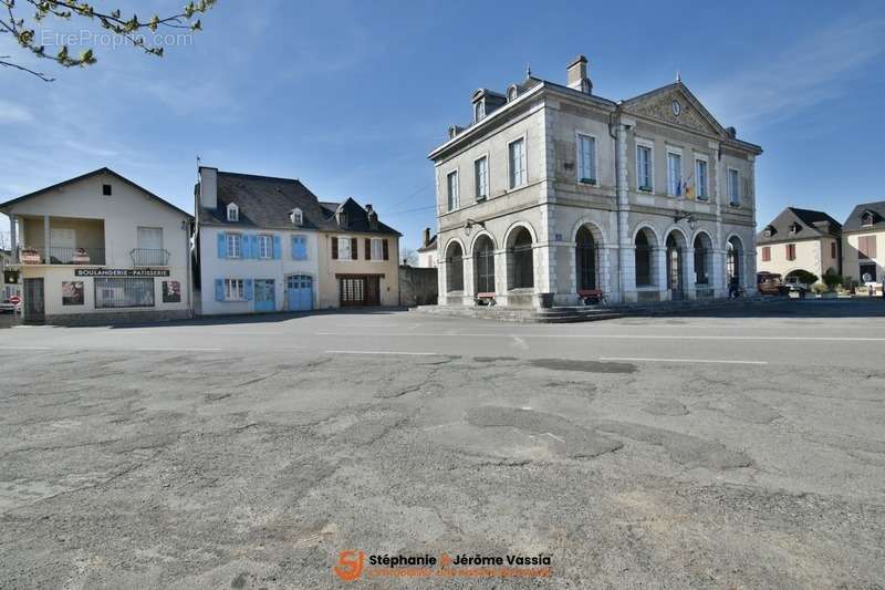 Maison à BRUGES-CAPBIS-MIFAGET