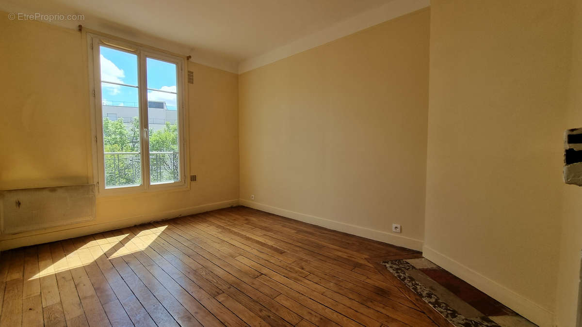 Appartement à IVRY-SUR-SEINE