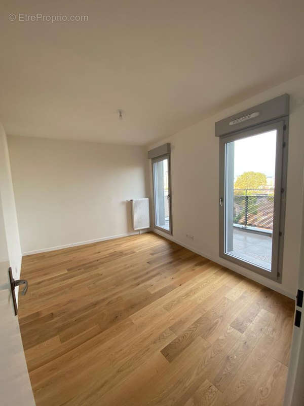 Appartement à ISSY-LES-MOULINEAUX