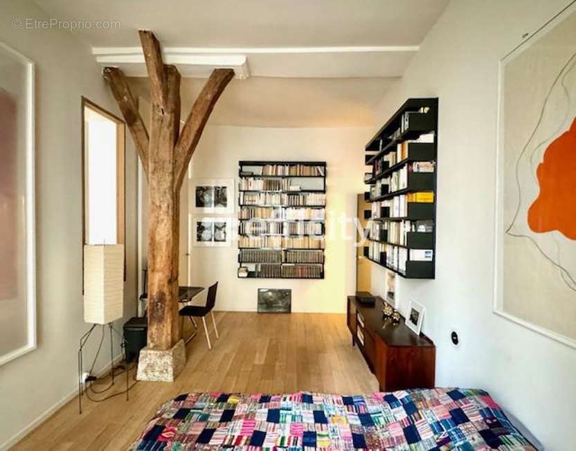 Appartement à PARIS-4E