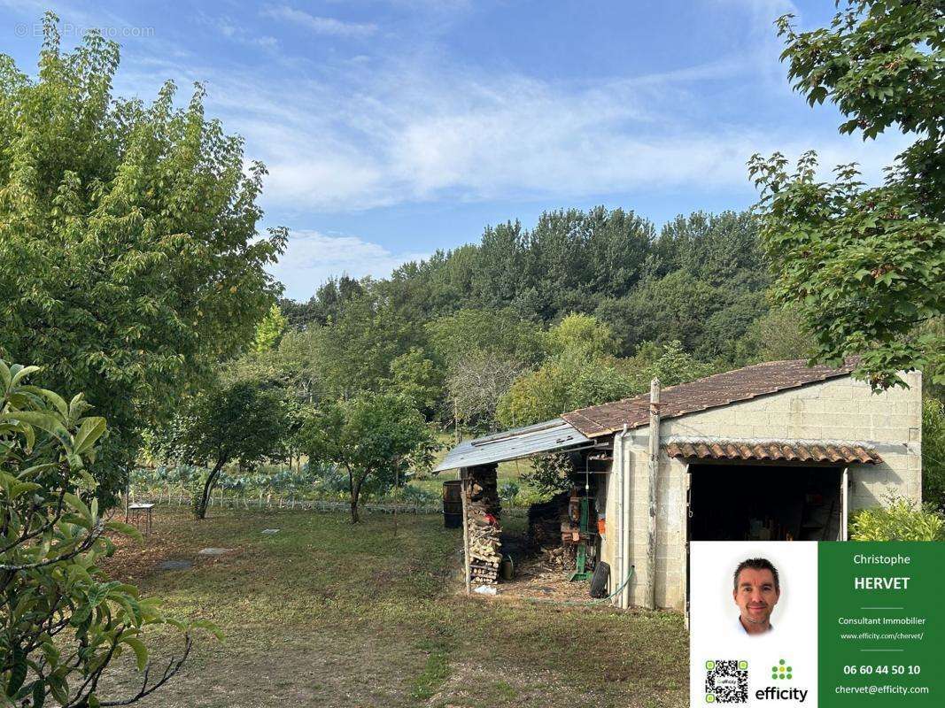 Maison à CHATEAUNEUF-SUR-CHARENTE