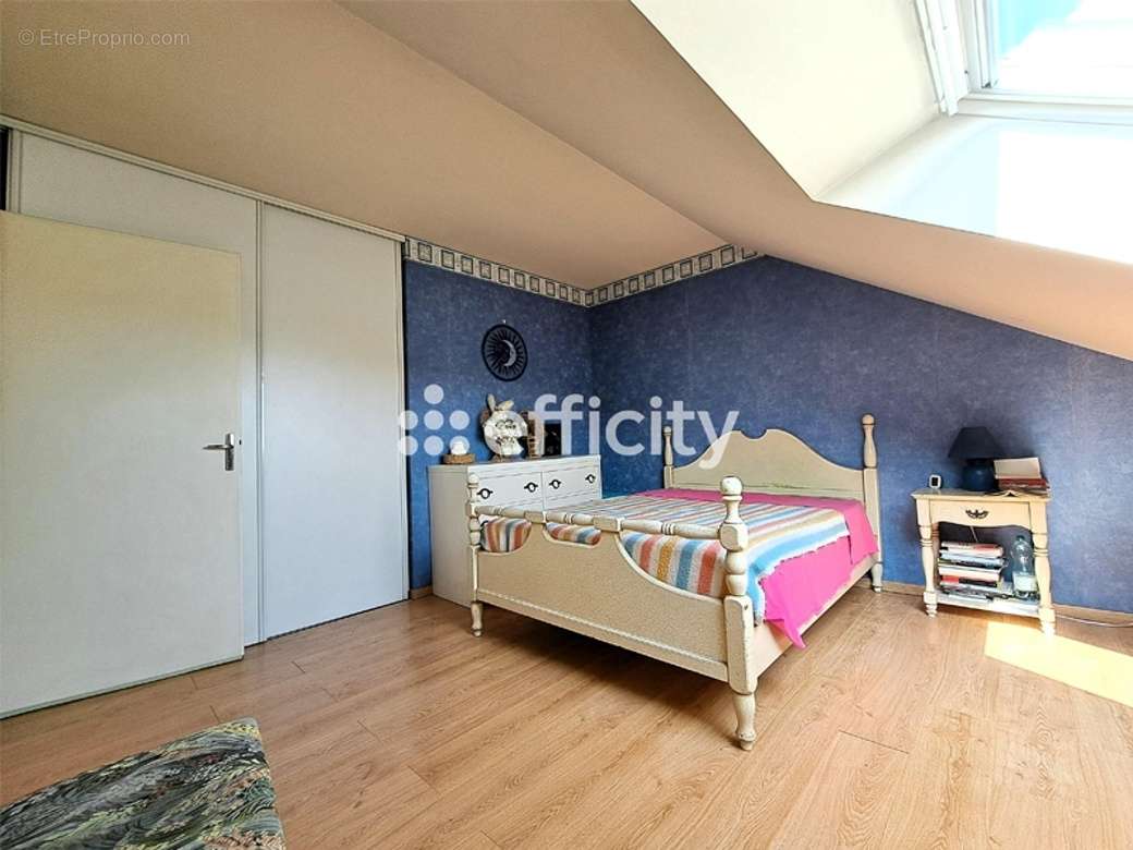 Appartement à SAINT-OUEN-L&#039;AUMONE