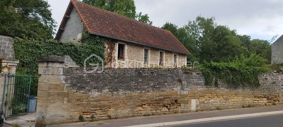 Maison à AMBLIE