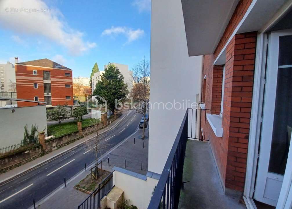 Appartement à PARIS-20E