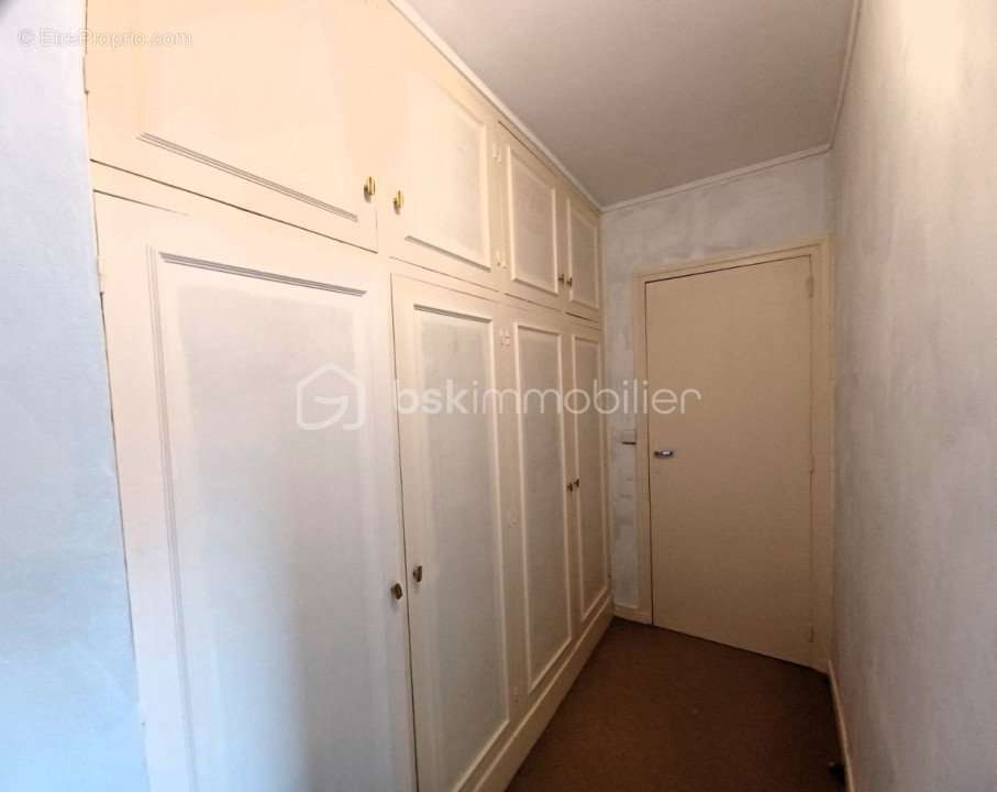 Appartement à PARIS-20E