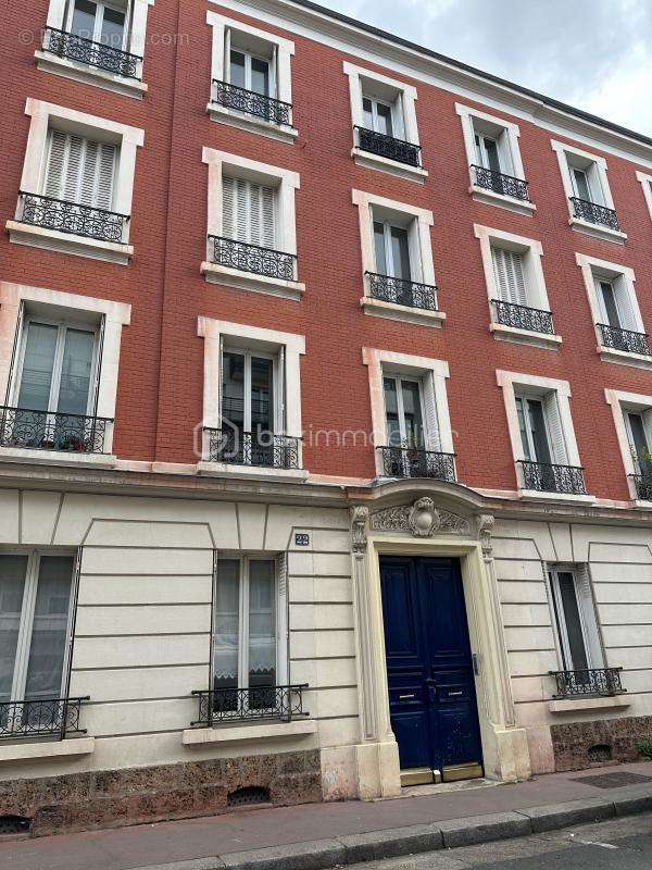 Appartement à MONTROUGE