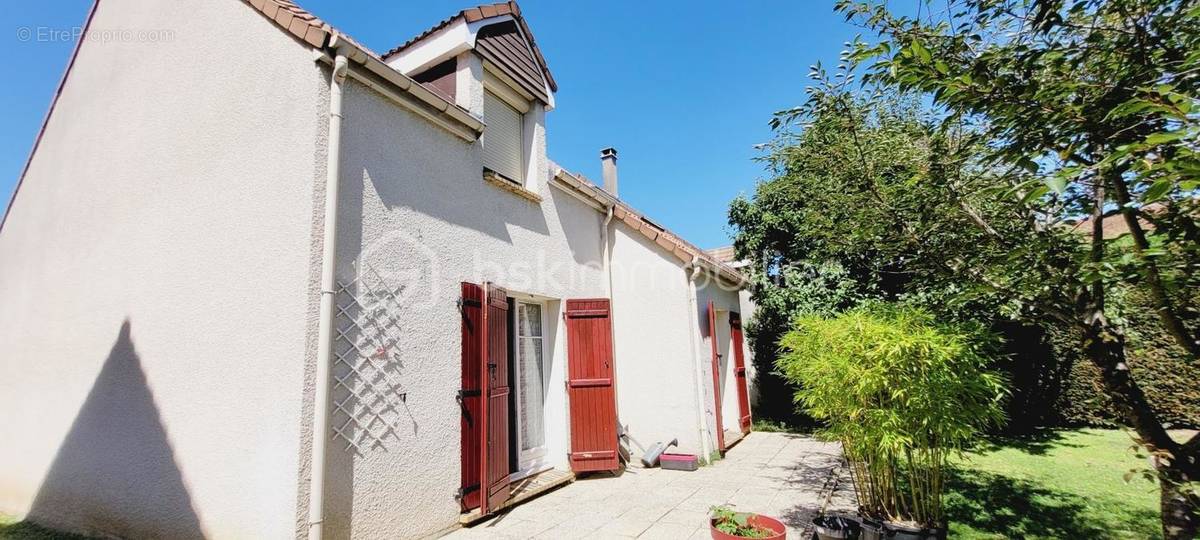 Maison à CHAMPIGNY-SUR-MARNE