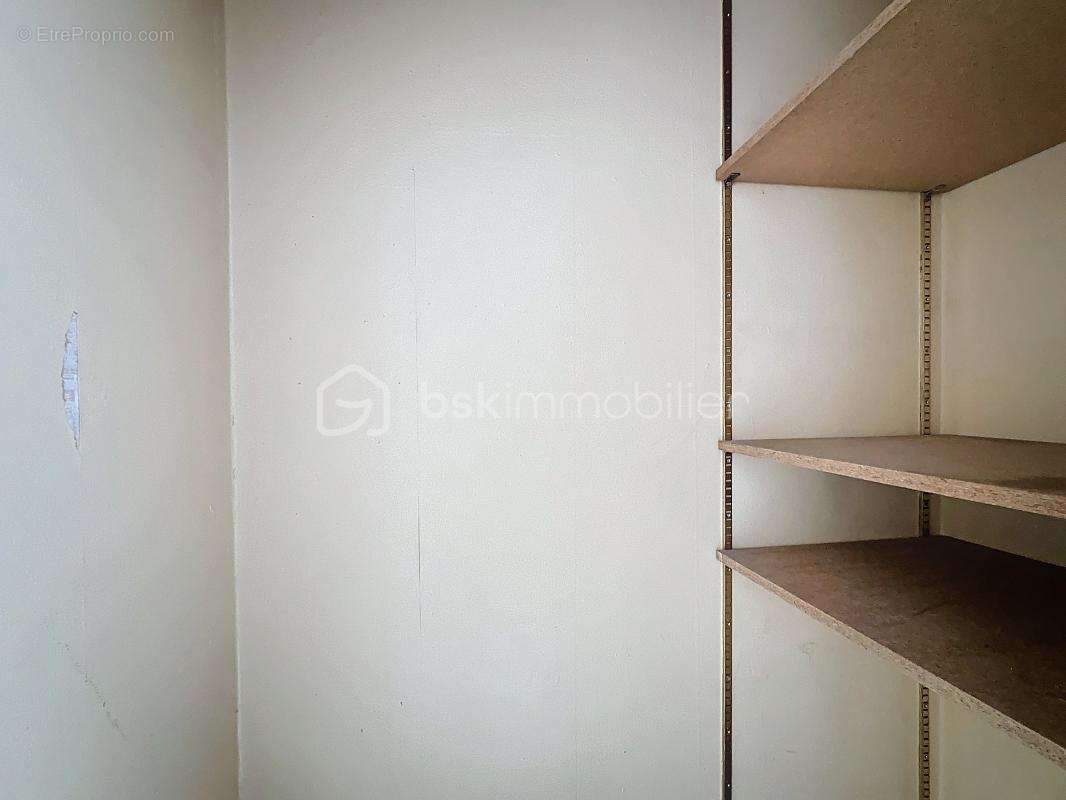 Appartement à PARIS-20E