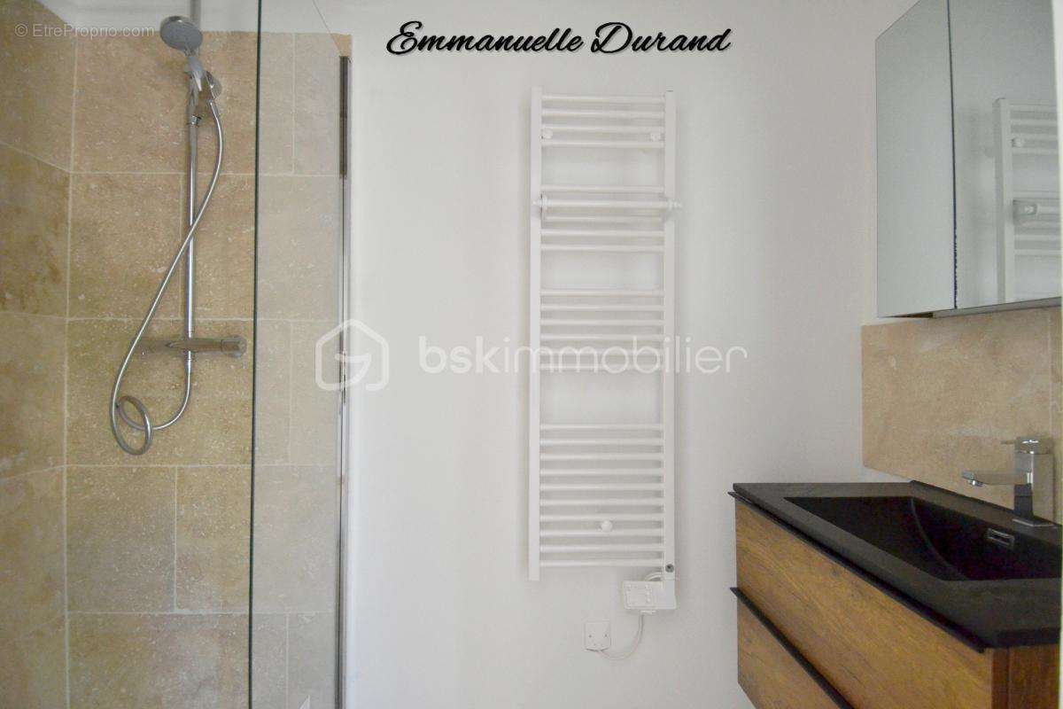 Appartement à BOLLENE