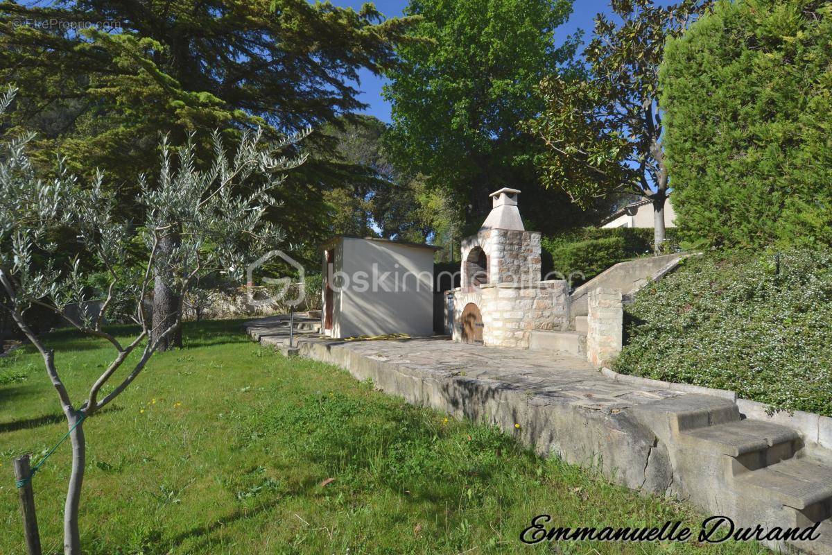 Maison à SAINT-PAUL-TROIS-CHATEAUX