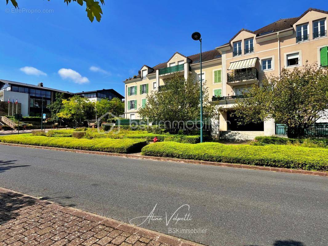 Appartement à MAGNY-LE-HONGRE