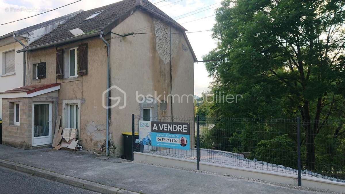 Maison à L&#039;ISLE-SUR-LE-DOUBS