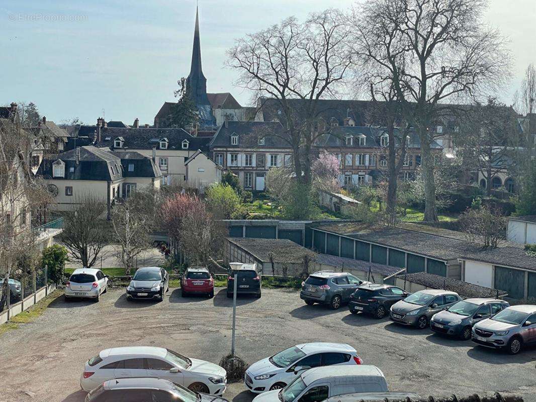 Appartement à VERNEUIL-SUR-AVRE