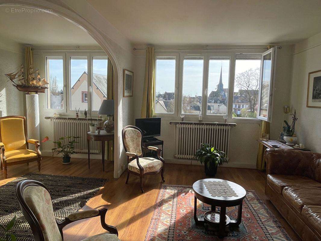 Appartement à VERNEUIL-SUR-AVRE