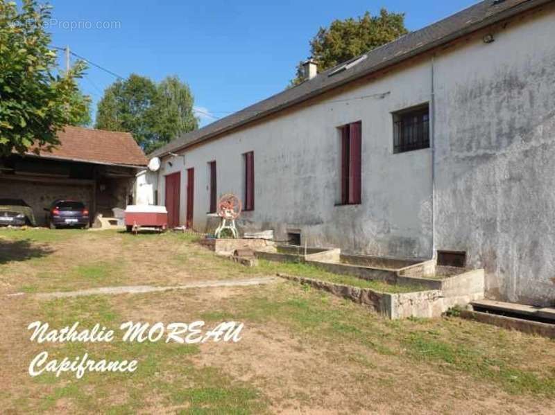 Maison à MOUX-EN-MORVAN