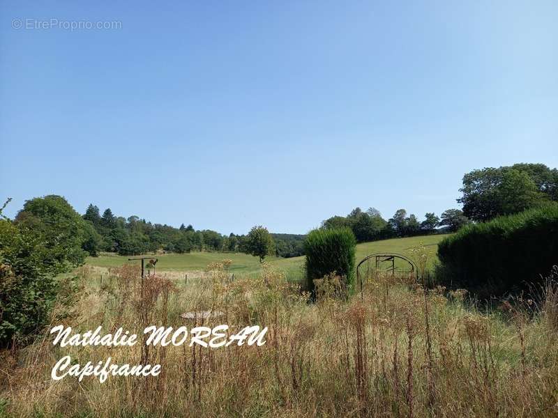 Maison à MOUX-EN-MORVAN