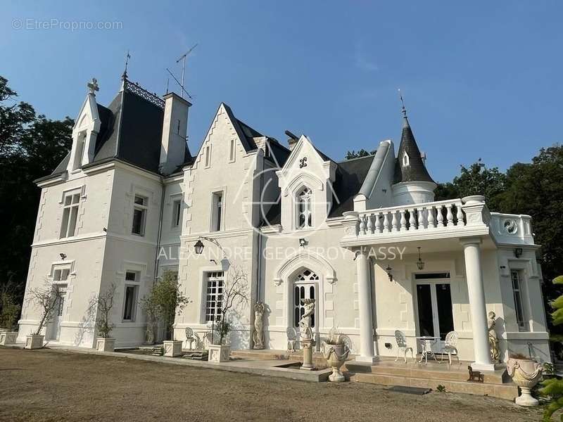 Maison à LOCHES