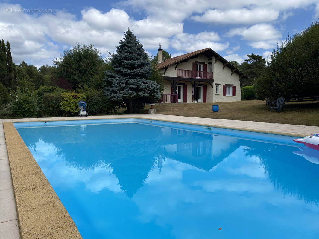 Maison à MARSAC-SUR-L&#039;ISLE