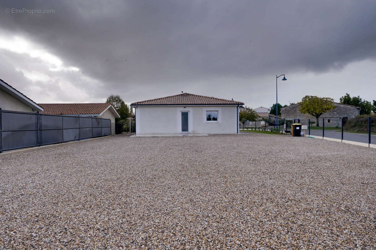 Maison à SAINT-ANDRE-DE-CUBZAC