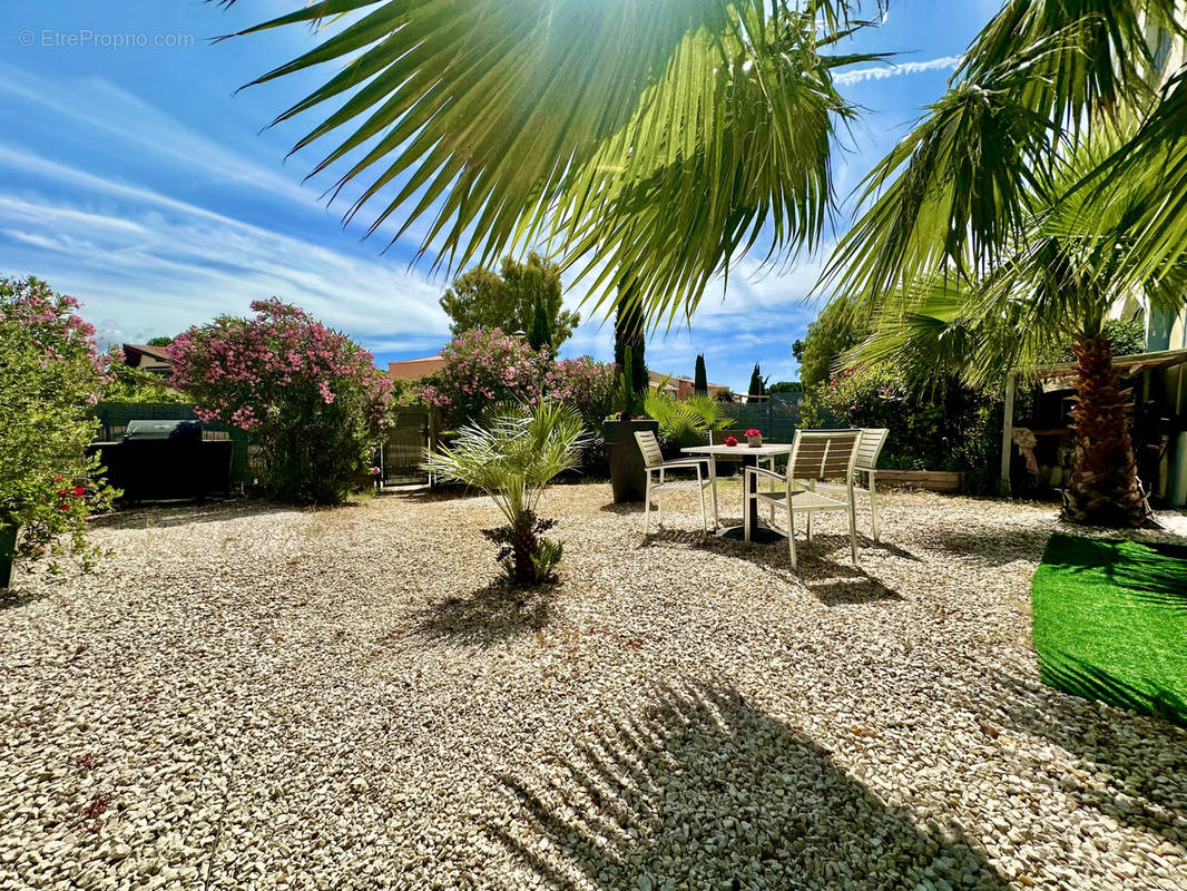 Appartement à LA LONDE-LES-MAURES