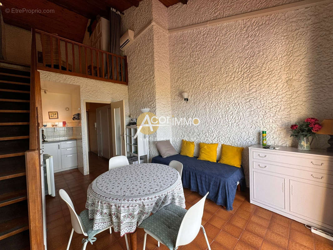 Appartement à SANARY-SUR-MER