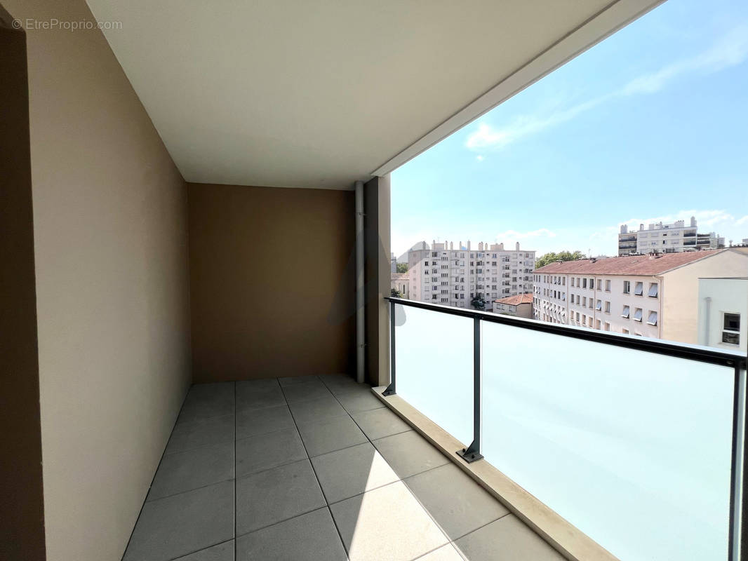 Appartement à VILLEURBANNE