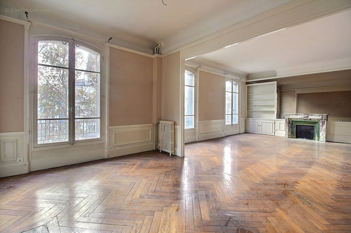 Appartement à LYON-6E