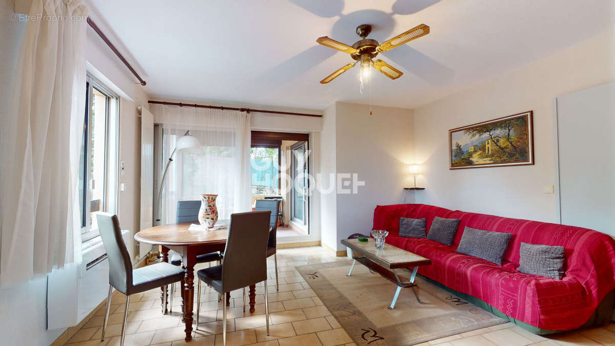 Appartement à NIMES