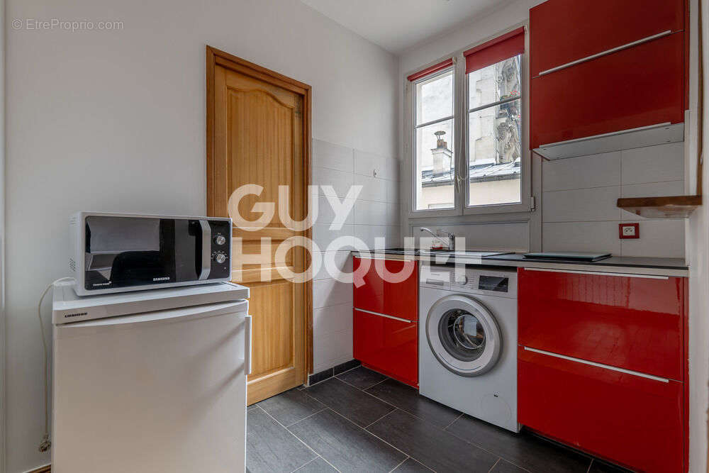 Appartement à PARIS-9E