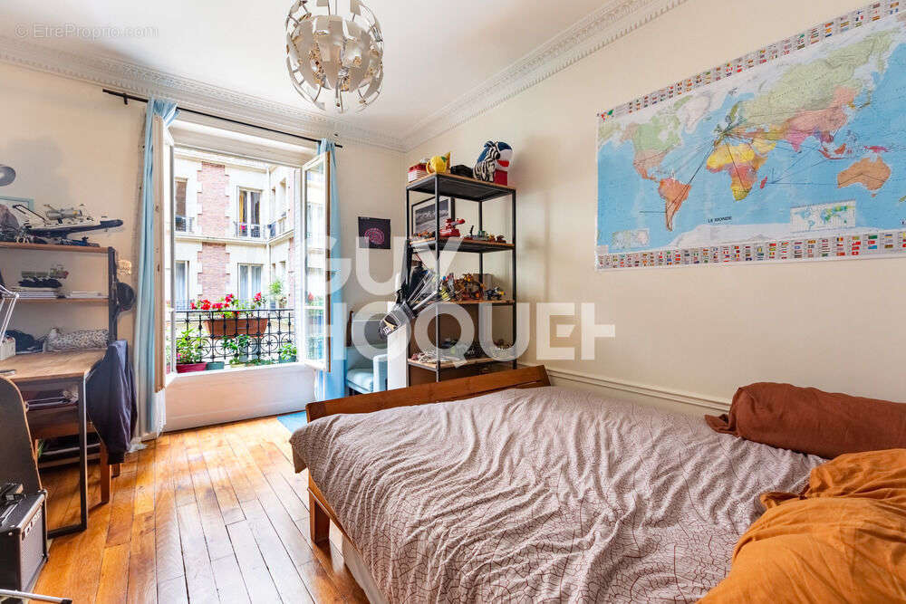 Appartement à PARIS-9E