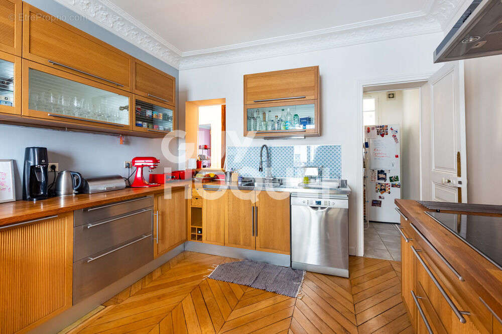 Appartement à PARIS-9E