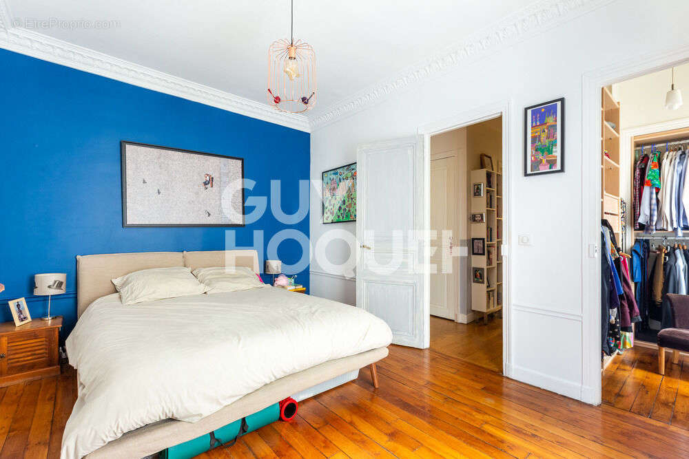 Appartement à PARIS-9E