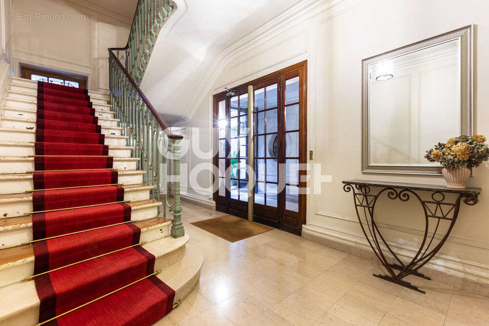 Appartement à PARIS-9E