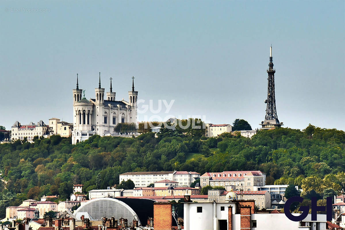 Appartement à LYON-6E