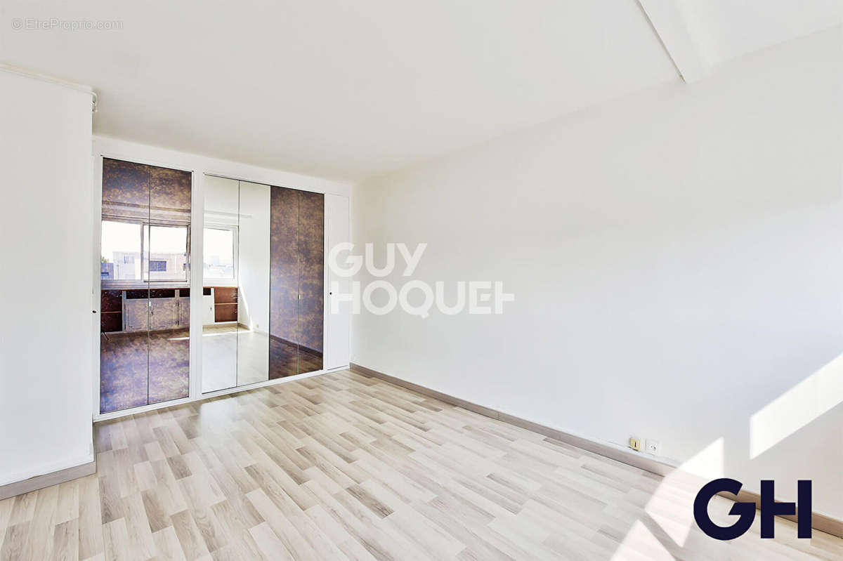 Appartement à LYON-6E