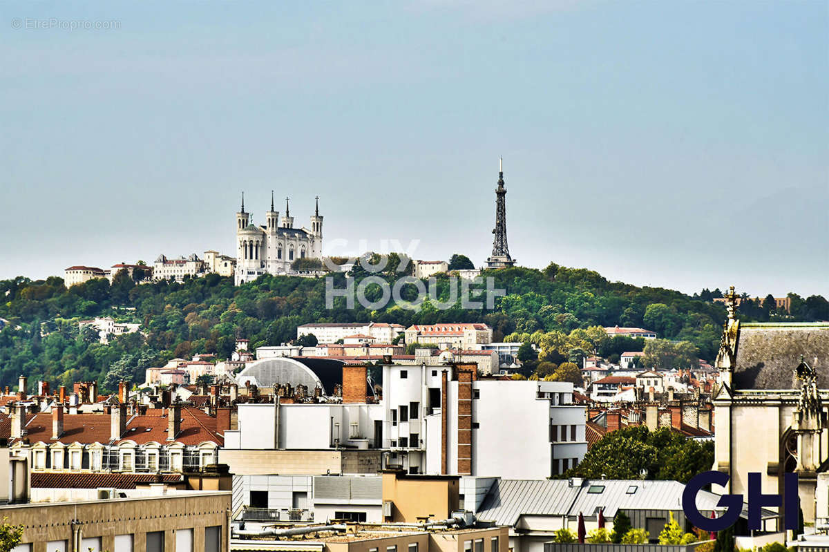 Appartement à LYON-6E