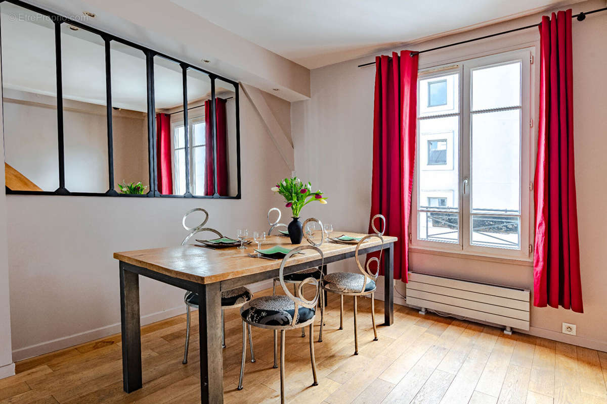 Appartement à PARIS-12E