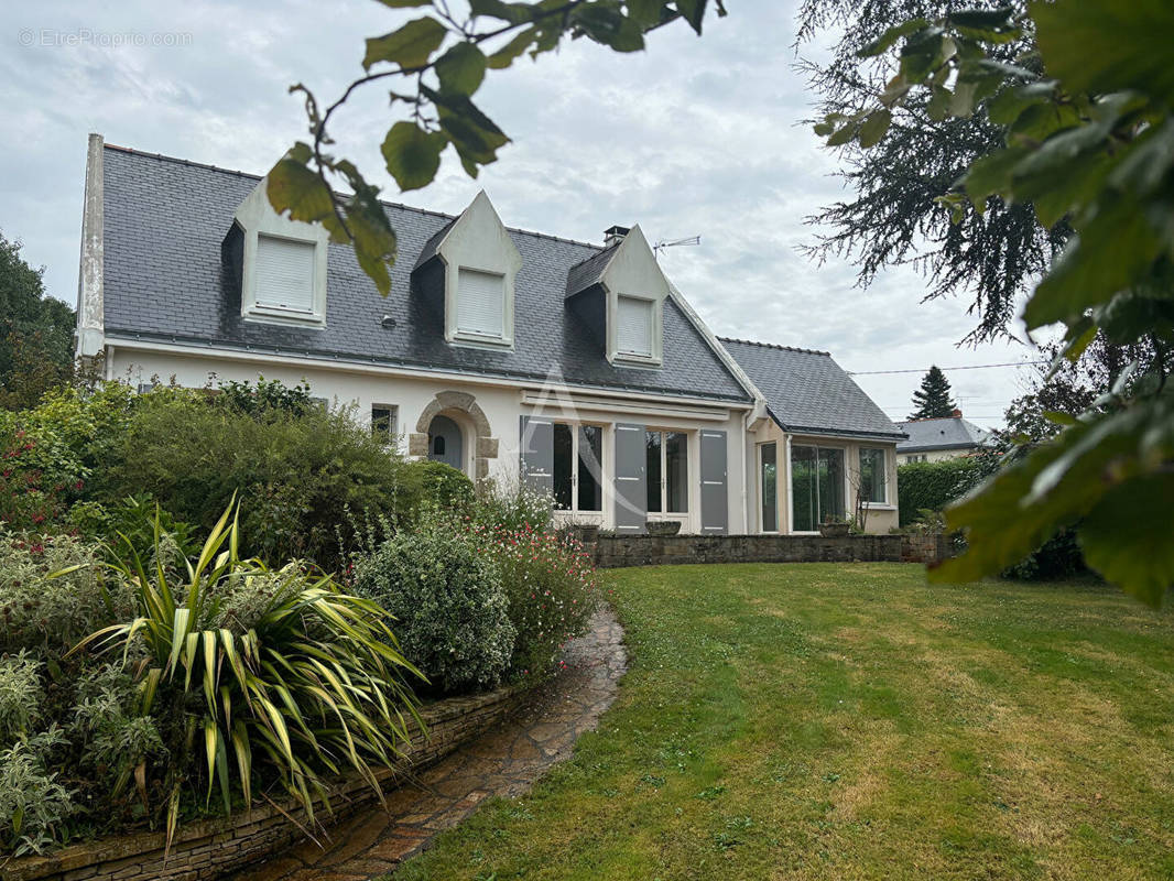 Maison à SAINT-MARS-DU-DESERT