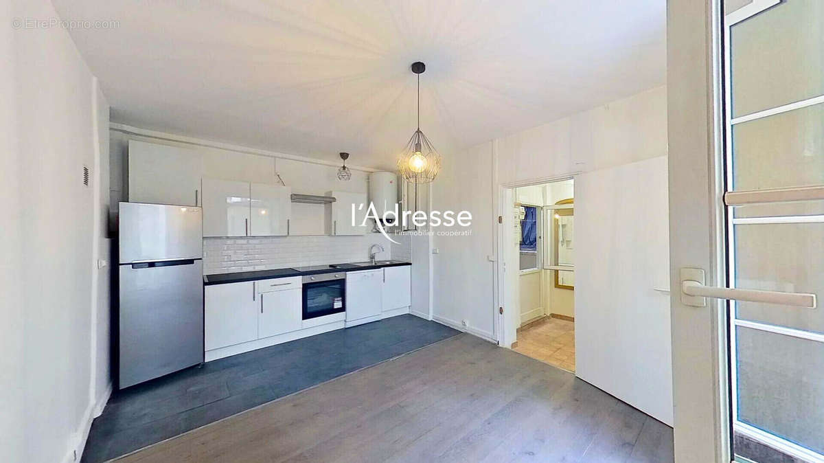 Appartement à PARIS-7E