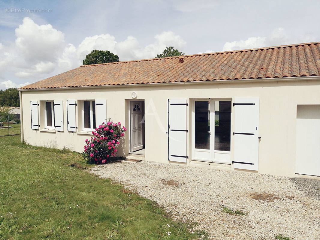 Maison à MARTINET