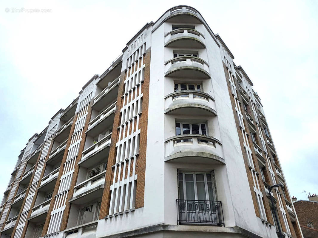 Appartement à ASNIERES-SUR-SEINE