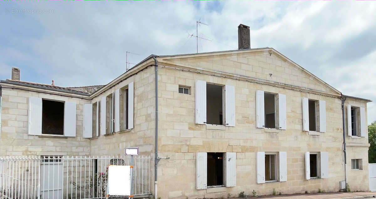 Maison à BLAYE