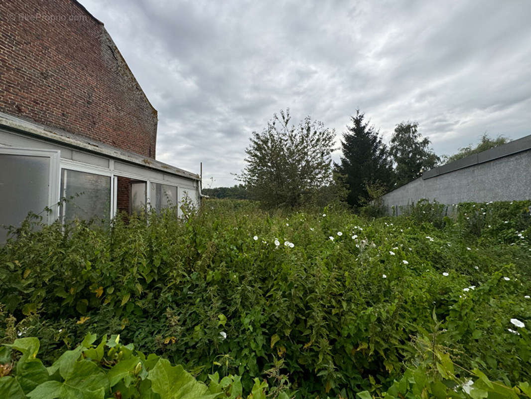 Maison à BECQUIGNY