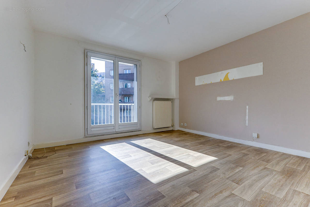 Appartement à BAGNOLET