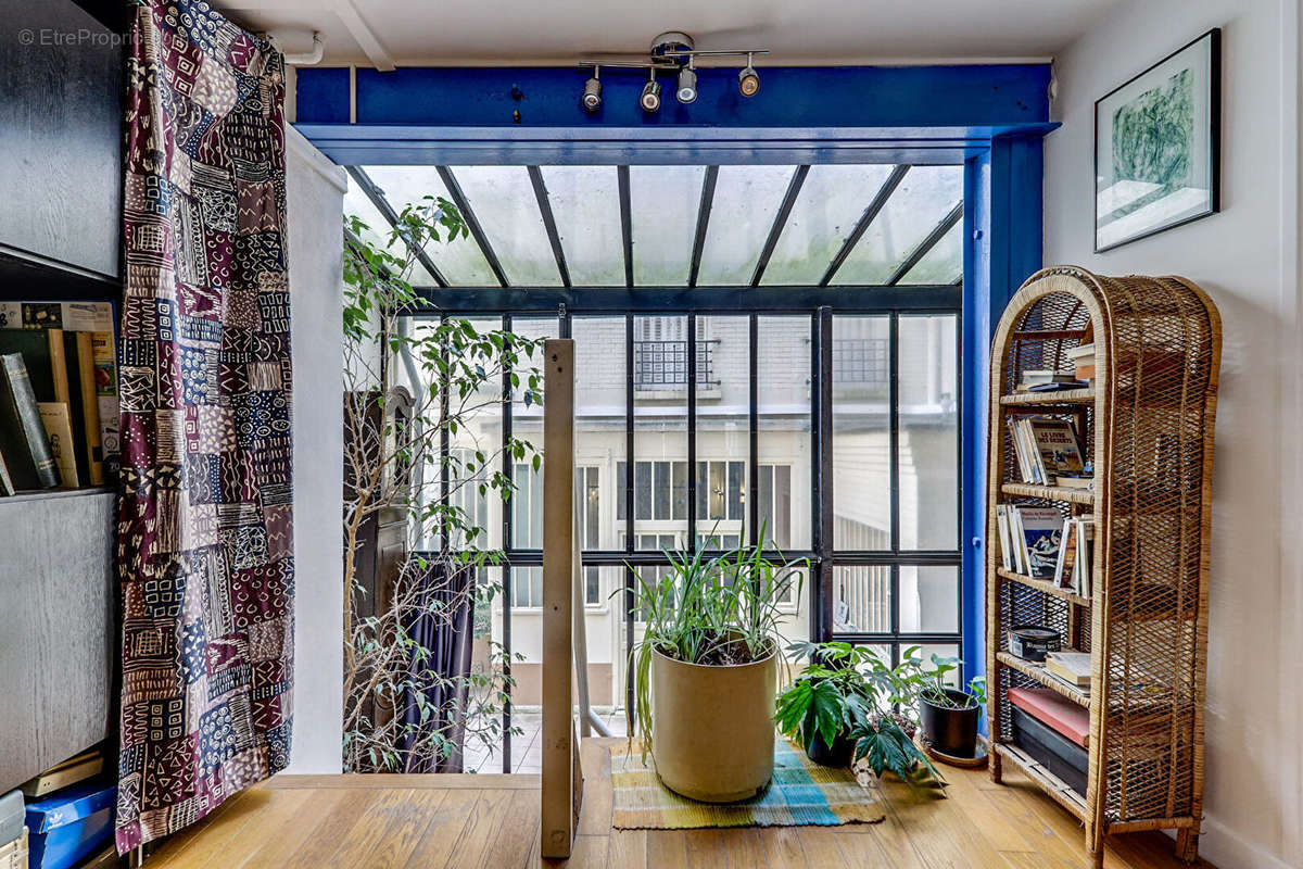 Appartement à PARIS-20E