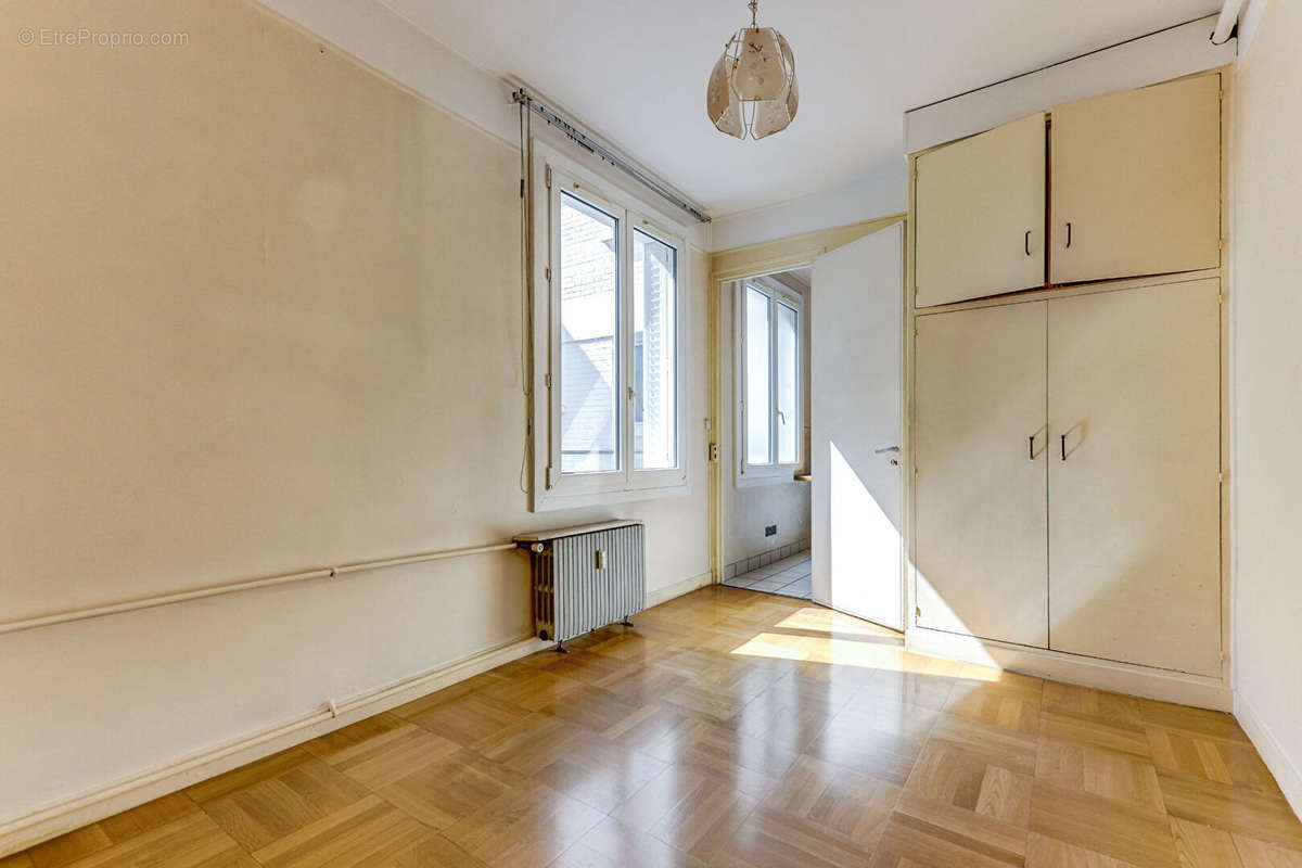 Appartement à PARIS-20E