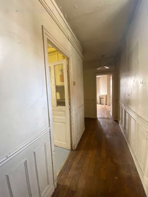 Appartement à PARIS-20E