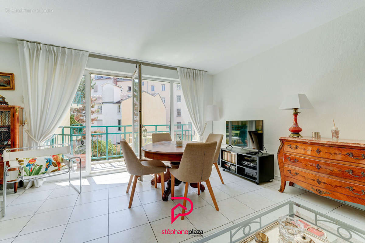 Appartement à LYON-7E