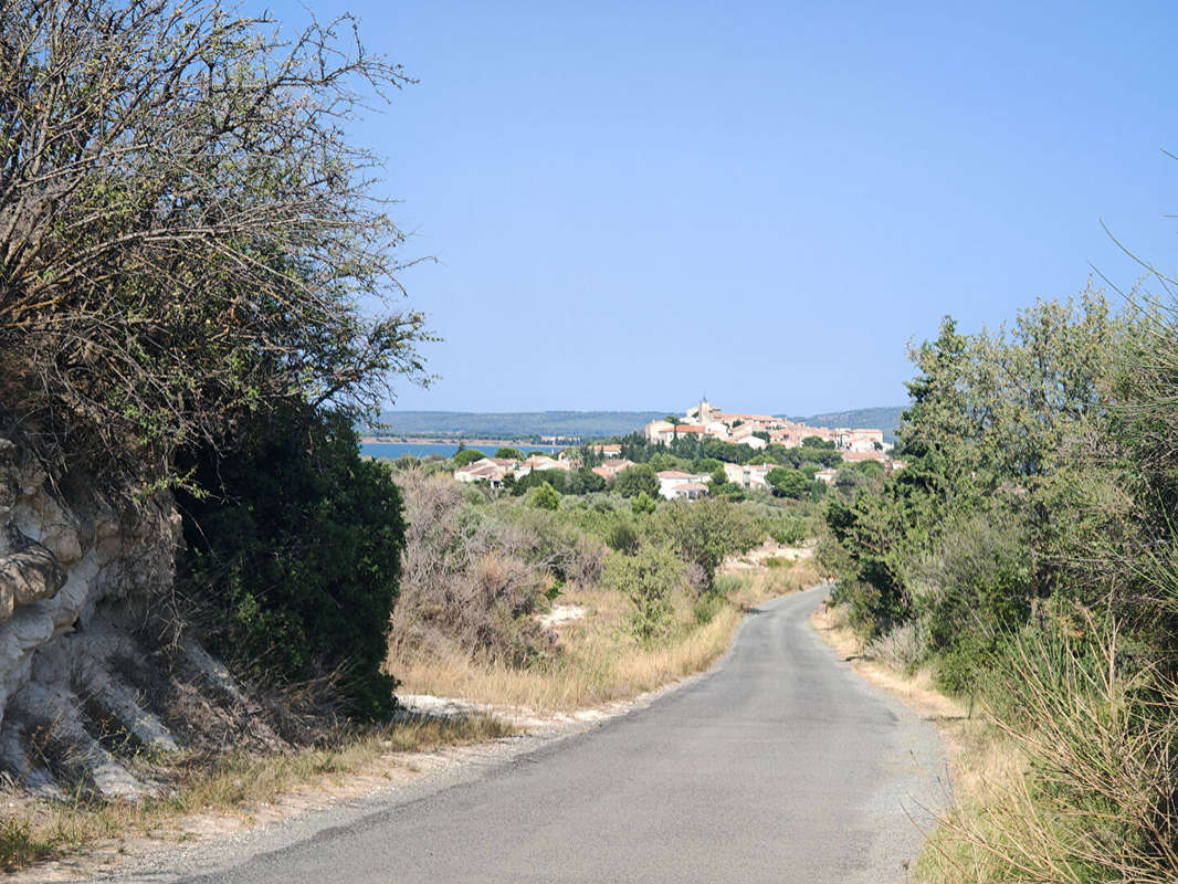 Terrain à BAGES