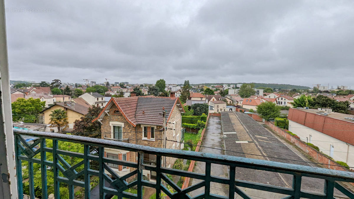 Appartement à NEUILLY-PLAISANCE